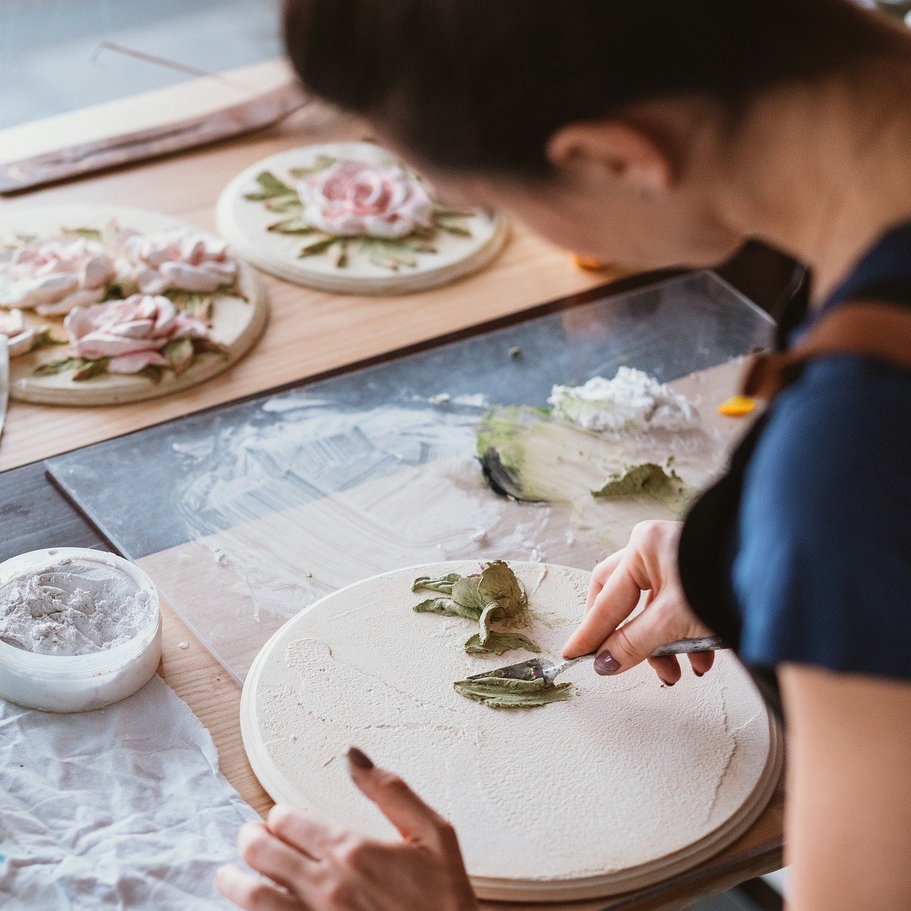 5 Paint-dipping Crafts for Kids